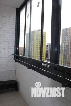 Студия квартира, посуточно, 30м2, 9/18 этаж