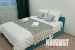 1-к квартира, посуточно, 37м2, 14/17 этаж