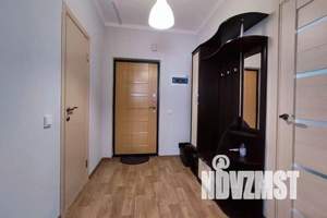 1-к квартира, посуточно, 42м2, 11/25 этаж
