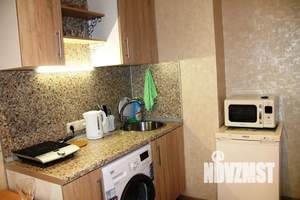 Студия квартира, посуточно, 23м2, 6/9 этаж