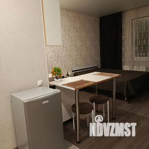 Студия квартира, посуточно, 30м2, 9/9 этаж