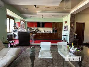 3-к квартира, на длительный срок, 110м2, 4/5 этаж