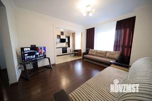 1-к квартира, посуточно, 60м2, 1/1 этаж