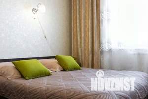 1-к квартира, посуточно, 34м2, 19/20 этаж
