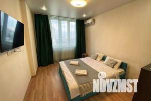 1-к квартира, посуточно, 37м2, 14/17 этаж