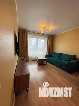 1-к квартира, посуточно, 39м2, 2/14 этаж