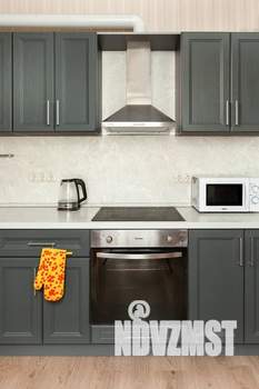 Студия квартира, посуточно, 34м2, 10/12 этаж