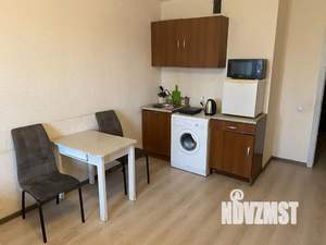 Студия квартира, посуточно, 32м2, 4/17 этаж