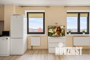 2-к квартира, посуточно, 40м2, 14/19 этаж