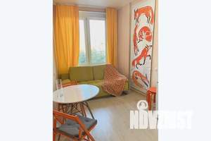 1-к квартира, посуточно, 38м2, 6/9 этаж