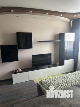 Студия квартира, на длительный срок, 34м2, 1/8 этаж