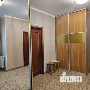 3-к квартира, на длительный срок, 100м2, 1/3 этаж