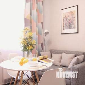 1-к квартира, посуточно, 43м2, 1/1 этаж