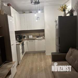 2-к квартира, посуточно, 38м2, 10/17 этаж