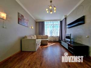 2-к квартира, посуточно, 75м2, 1/1 этаж