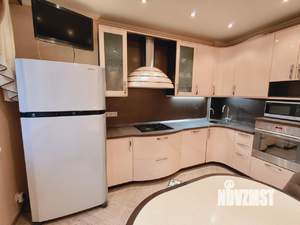 1-к квартира, на длительный срок, 42м2, 2/18 этаж