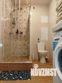 Студия квартира, посуточно, 39м2, 15/24 этаж