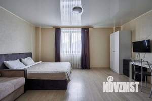 1-к квартира, посуточно, 37м2, 1/1 этаж