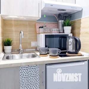 1-к квартира, посуточно, 12м2, 1/6 этаж