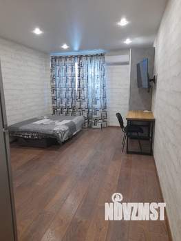 Студия квартира, посуточно, 30м2, 10/18 этаж