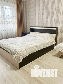 1-к квартира, посуточно, 46м2, 9/9 этаж