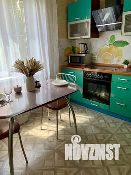1-к квартира, посуточно, 41м2, 3/10 этаж