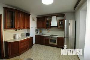 2-к квартира, посуточно, 70м2, 1/1 этаж