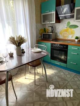 1-к квартира, посуточно, 38м2, 3/10 этаж