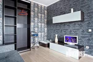 1-к квартира, посуточно, 40м2, 15/22 этаж