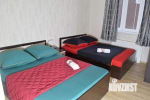 2-к квартира, посуточно, 49м2, 1/1 этаж