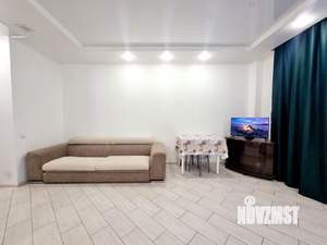 1-к квартира, посуточно, 37м2, 1/1 этаж