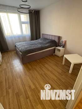 1-к квартира, посуточно, 37м2, 5/17 этаж