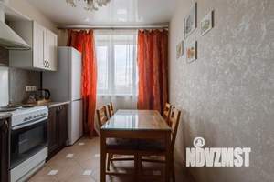 2-к квартира, посуточно, 59м2, 1/1 этаж