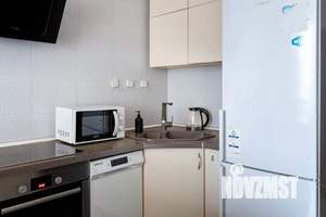 1-к квартира, посуточно, 48м2, 1/1 этаж