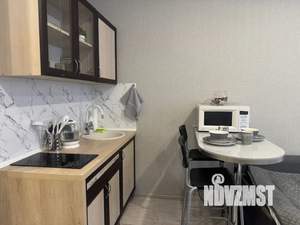 Студия квартира, посуточно, 23м2, 2/6 этаж