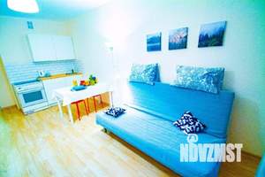 1-к квартира, посуточно, 35м2, 1/1 этаж