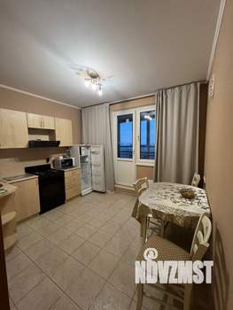 1-к квартира, на длительный срок, 40м2, 22/25 этаж