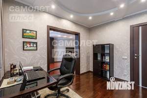 3-к квартира, вторичка, 100м2, 2/10 этаж