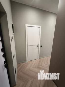 Студия квартира, вторичка, 32м2, 10/10 этаж