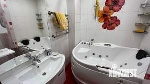 2-к квартира, вторичка, 79м2, 9/14 этаж