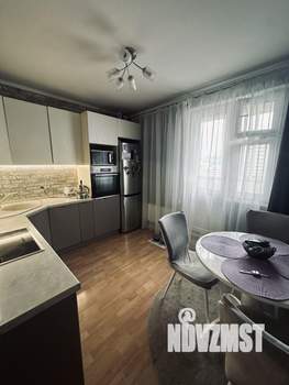 3-к квартира, вторичка, 77м2, 19/25 этаж