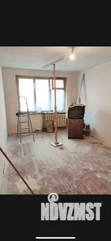 2-к квартира, вторичка, 42м2, 1/5 этаж