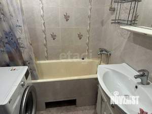 2-к квартира, вторичка, 63м2, 8/10 этаж
