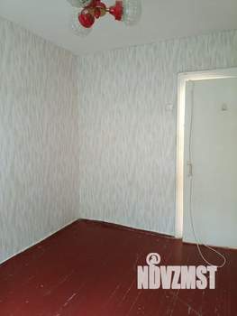 2-к квартира, вторичка, 39м2, 1/5 этаж