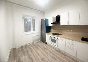 2-к квартира, вторичка, 57м2, 2/10 этаж