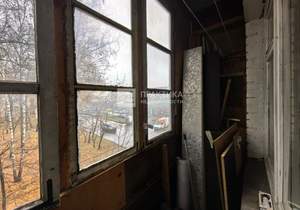 4-к квартира, вторичка, 62м2, 3/5 этаж