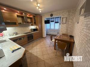 2-к квартира, вторичка, 61м2, 7/10 этаж