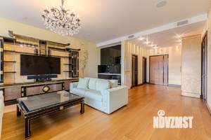 2-к квартира, вторичка, 89м2, 2/5 этаж