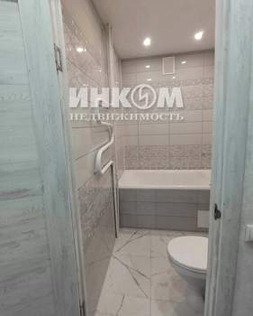 2-к квартира, вторичка, 44м2, 1/5 этаж