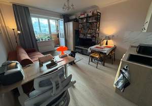 Студия квартира, вторичка, 30м2, 10/18 этаж